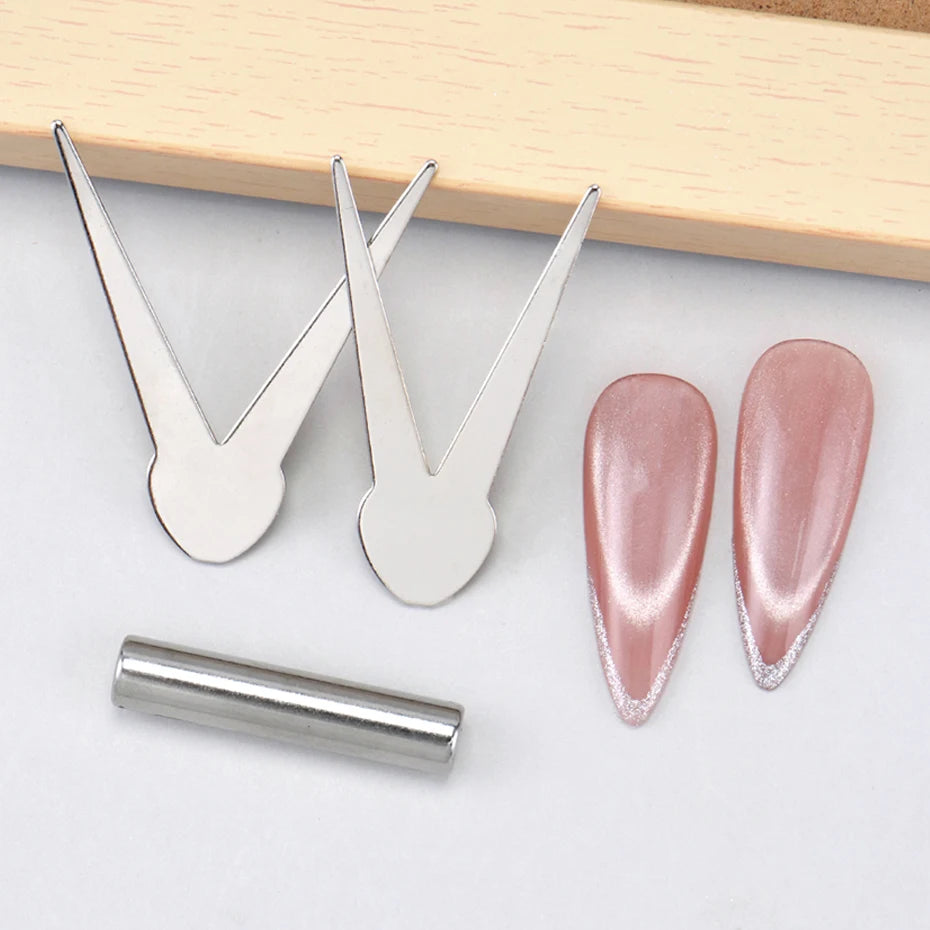 3pcs V-shaped French Cat's Eye Magnetic Tool with Magnet for Nail Magnetic Stick Cat Eye Nail Polish Magnet Accessories Tools