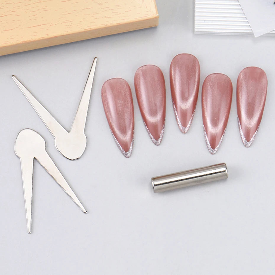3pcs V-shaped French Cat's Eye Magnetic Tool with Magnet for Nail Magnetic Stick Cat Eye Nail Polish Magnet Accessories Tools